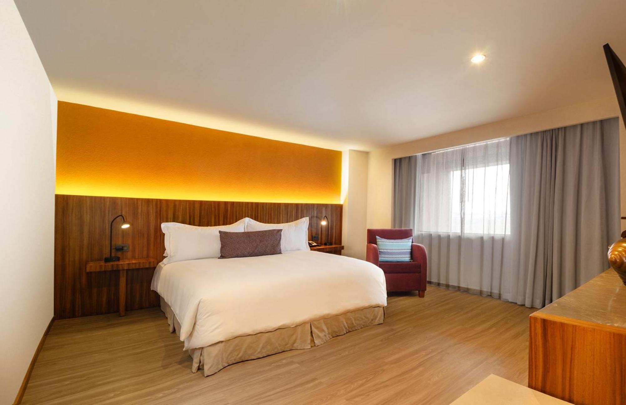 Camino Real Aeropuerto Hotel Мексико Сити Екстериор снимка
